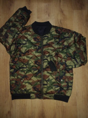 Geaca bomber Avirex USA reversibila camuflaj si neagra marimea L/XL foto