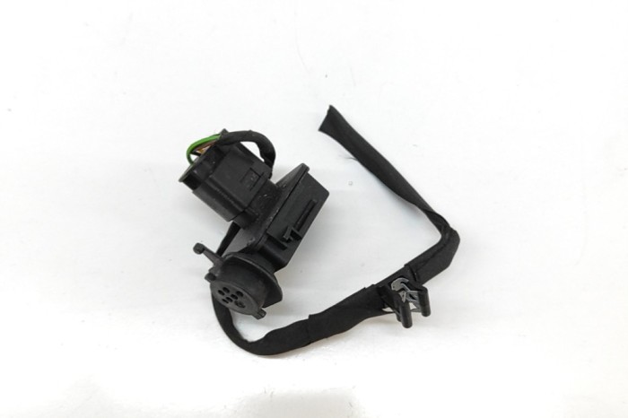 Senzor de calitate a aerului BMW 8 Gran Coupe G16, F93 2021 OEM: 6833647 31438462