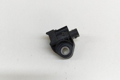 Senzor de impact st&amp;acirc;nga spate SSANGYONG KORANDO C300 2022 OEM: 86270-37000 26363855 foto