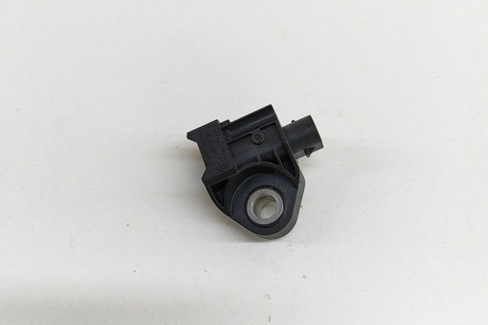 Senzor de impact st&acirc;nga spate SSANGYONG KORANDO C300 2022 OEM: 86270-37000 26363855