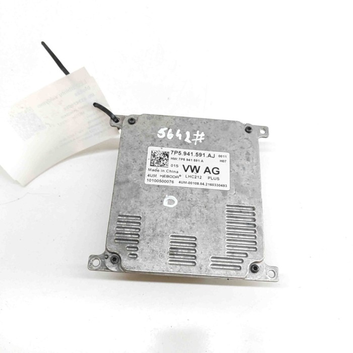 Unitate de control lumini LED VW T-ROC A11 2022 OEM: 7P5941591AJ,7P5941591A,10100500076 32429028