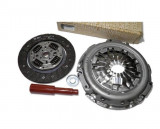 Kit Ambreiaj placa+disc 200mm DACIA DUSTER 2010-, LOGAN 2007-2012, LOGAN MCV, SANDERO 1; RENAULT CLIO, CLIO III, FLUENCE, KANGOO, MEGANE II, Megane I