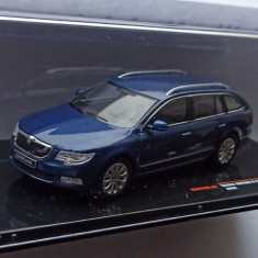 Macheta Skoda Superb 2 Combi/Break (3T) 2008 albastru - IXO Premium 1/43