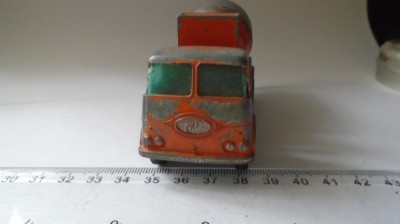 bnk jc Matchbox K13 Concrete Truck foto