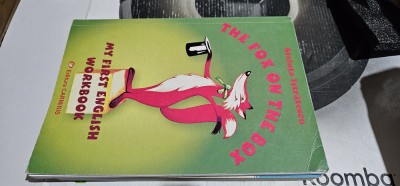 The Fox on the Box - Istratescu, Steluta EDIT CARMINIS . foto