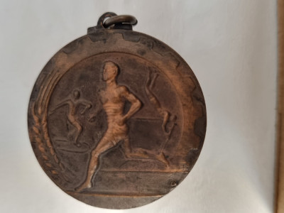 Medalie RPR atletism faza judeteana locul 3 1950 foto