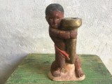 Arta / Design / Colectie -Sfesnic deosebit din ceramica sfarsitul sec XIX / Baiat cu torta !