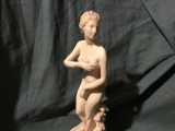 Statueta Venus / Afrodita realizata din rasina in perioada comunista la I.I.L. Fagaras anii 70 !