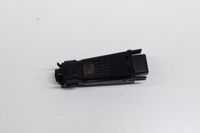 Senzor de temperatură VW ID.3 E11 2021 OEM: 6PT014400,5WA907527 14988653