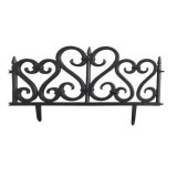 Cumpara ieftin Gard de gradina decorativ, plastic negru, set 4 buc, 59.5x37 cm
