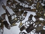 lot 100 cleme(prinzatori)cu inele vechi metalice pentru perdele si draperii,