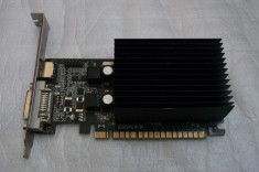 Placa video HP Geforce 210 1gb ddr3/64 bits foto