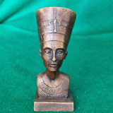 Cumpara ieftin STATUETA DIN BRONZ - REGINA EGIPTULUI - NEFERTITI - anii 1950