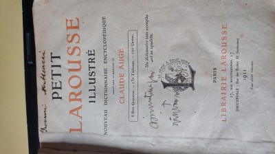 PETIT LAROUSSE ILUSTRE Paris 1911 foto