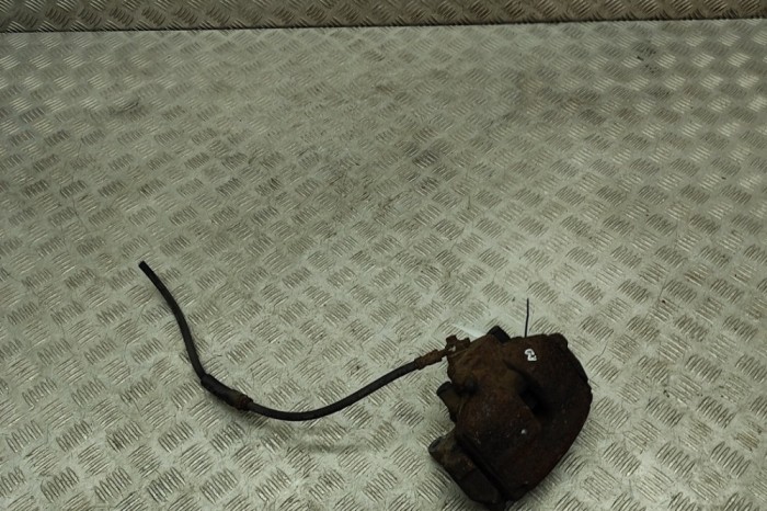 Etrier de fr&acirc;nă dreapta față VW PASSAT Variant B7 365 2012 OEM: 1K0615124E 30389484