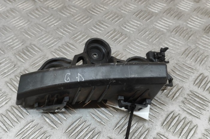 Suport bara de protecție dreapta spate CITRO&Euml;N C3 AIRCROSS II 2021 OEM: 13489746 29507098