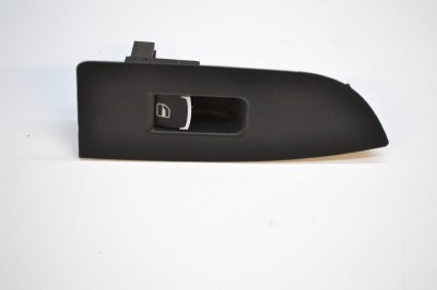 Buton geam ușă dreapta spate VW PASSAT CC 357 2009 OEM: 3C8867376A | 2589088 foto