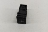 USB TOYOTA SIENNA _L4_ 2020 OEM: 86190-12040 | 27351844