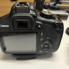 Canon eos 2000D DSRL, cu accessories cu tot. Citation tot anuntul