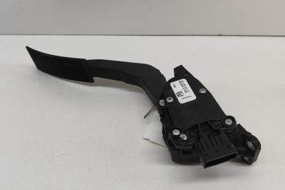 Pedala de accelerație NISSAN NP300 NAVARA D40 2010 OEM: 18002-5X10B,6PV933901-07 27893420 foto