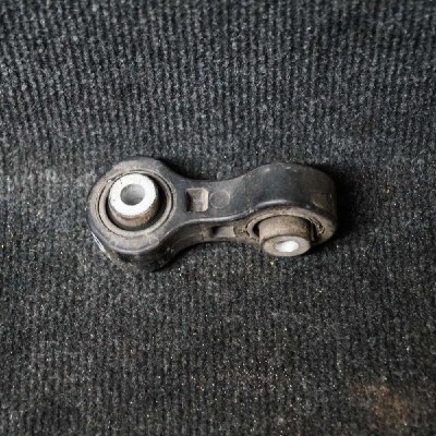 Bieleta stabilizatoare dreapta spate AUDI Q5 8R 2012 OEM: 8K0505465G 2199146 foto
