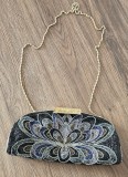POȘETĂ VINTAGE, DECORATA CU MARGELE