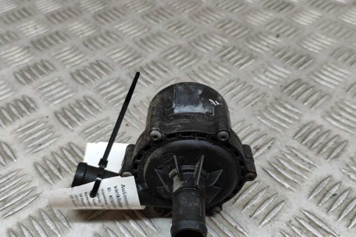 Pompa de apa auxiliara TESLA MODEL X 2016 OEM: 1037328-00-F 23075740