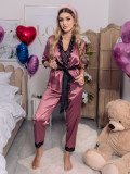 Pijama 3 piese din Satin Roz Prafuit Novia accesorizata cu dantela Chantilly neagra