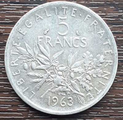 (A581) MONEDA DIN ARGINT FRANTA - 5 FRANCS 1963, SEMANATOAREA, 12 GRAME, AG 835 foto