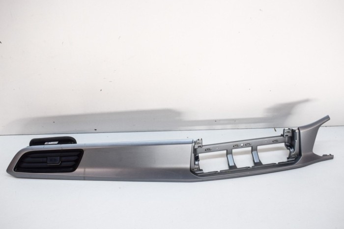 nerasta VW T-ROC A11 2022 OEM: 2GB858035A,2GB858035 17755521