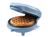 Cumpara ieftin Aparat de facut vafe Bestron, 550 W, albastru - RESIGILAT