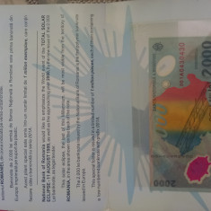 Bancnota 2000 lei eclipsa 1999