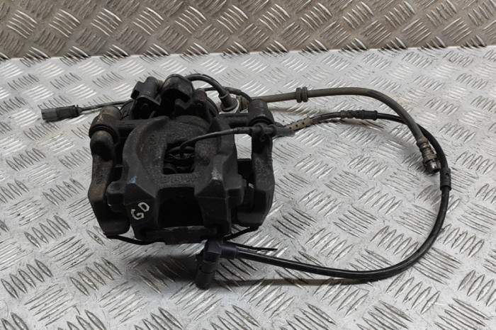 Etrier de fr&acirc;nă dreapta spate BMW X2 F39 2020 OEM: 6883034,6883028 28494412