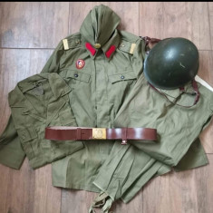 Uniforma militara de vara Sergent Infanterie perioada comunista casca centura