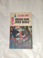 A.E.VAN VOGT - ODISEEA NAVEI &amp;quot;SPACE BEAGLE&amp;quot; foto