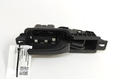 M&amp;acirc;ner de deschidere interior dreapta spate HONDA CR-V V RW 2021 OEM: 72120-TLA-A01ZB 30444772 foto
