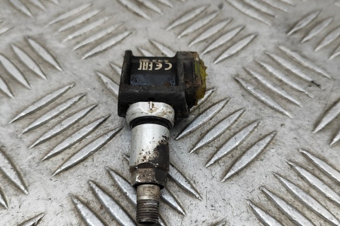 Senzor de presiune anvelopa MERCEDES-BENZ GLC X253, C253 2020 OEM: A0009053907,2546A-DG6W2D4,70503103819 24905433