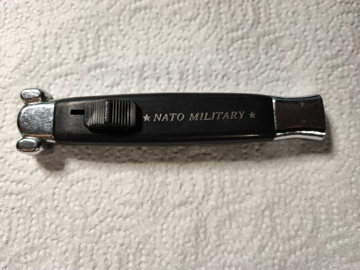 Briceag vintage automat Nato Military