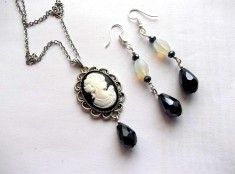 set cu camee si cristale 48017