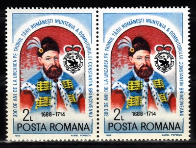 A11 TX10 5 - 1988 - 300 ani urcarea pe tron a lui C Brancoveanu - pereche de doua timbre foto