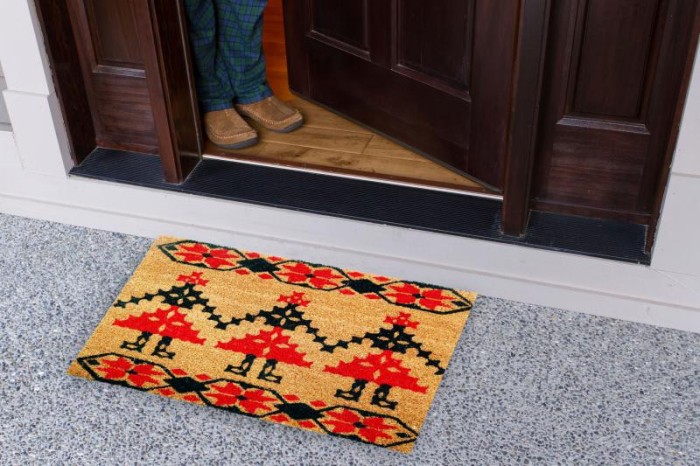 Covoras intrare traditional bucovina