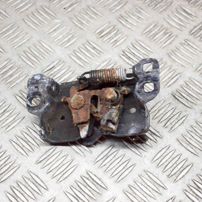 &Icirc;ncuietoare capota CHRYSLER SEBRING JS 2008 14986262