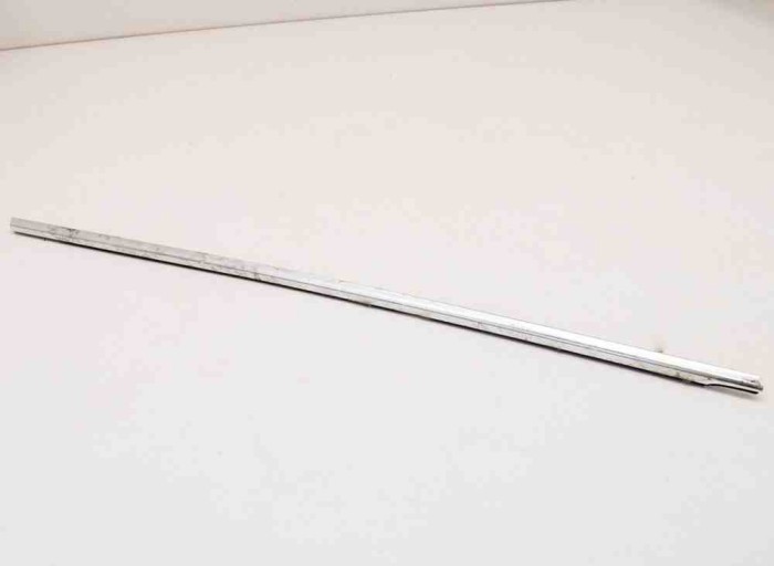 Chedar geam ușă dreapta spate BMW 5 F10 2012