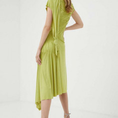 Victoria Beckham rochie culoarea verde, maxi, evazati