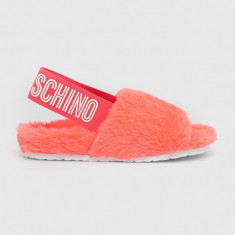 Love Moschino papuci de casa culoarea roz