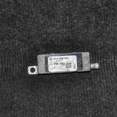 Amplificator de antena VW PASSAT Variant B6 3C5 2010 OEM: 3C9035552 foto