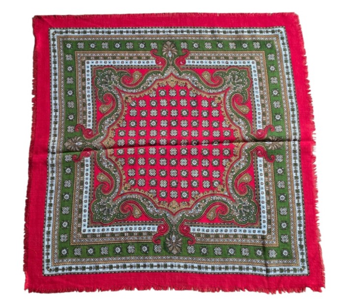 BATIC VINTAGE DIN CASMIR