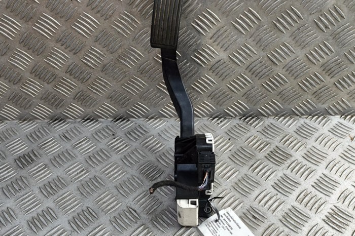 Pedala de accelerație PEUGEOT BOXER Furgon 2022 OEM: 01384162080,1384162080 | 31516835