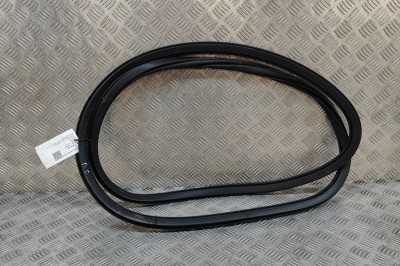 Garnitura ușă dreapta față VOLVO XC60 II 246 2023 OEM: 31108801 | 30485744 foto