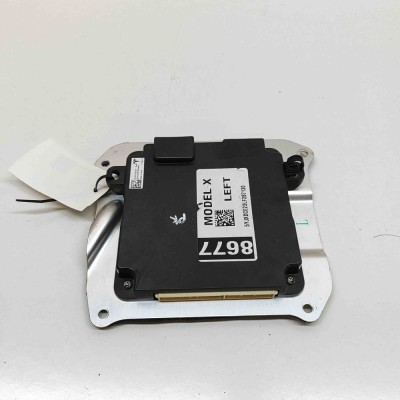 Modul de control ușă st&amp;acirc;nga față TESLA MODEL X 2020 OEM: 1037222-00-F 31691410 foto